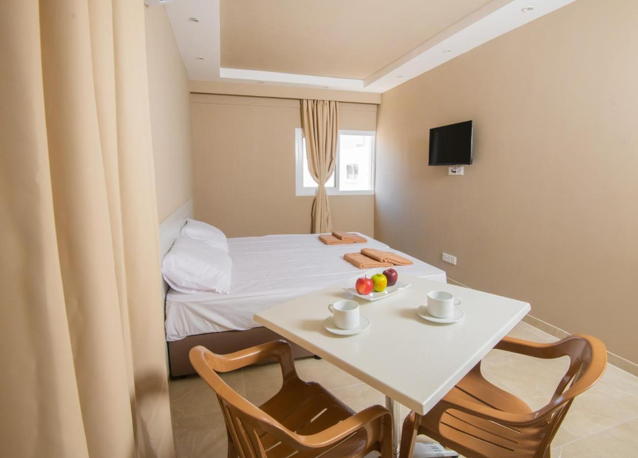 Marisa Napa Suites Ayía Nápa Extérieur photo